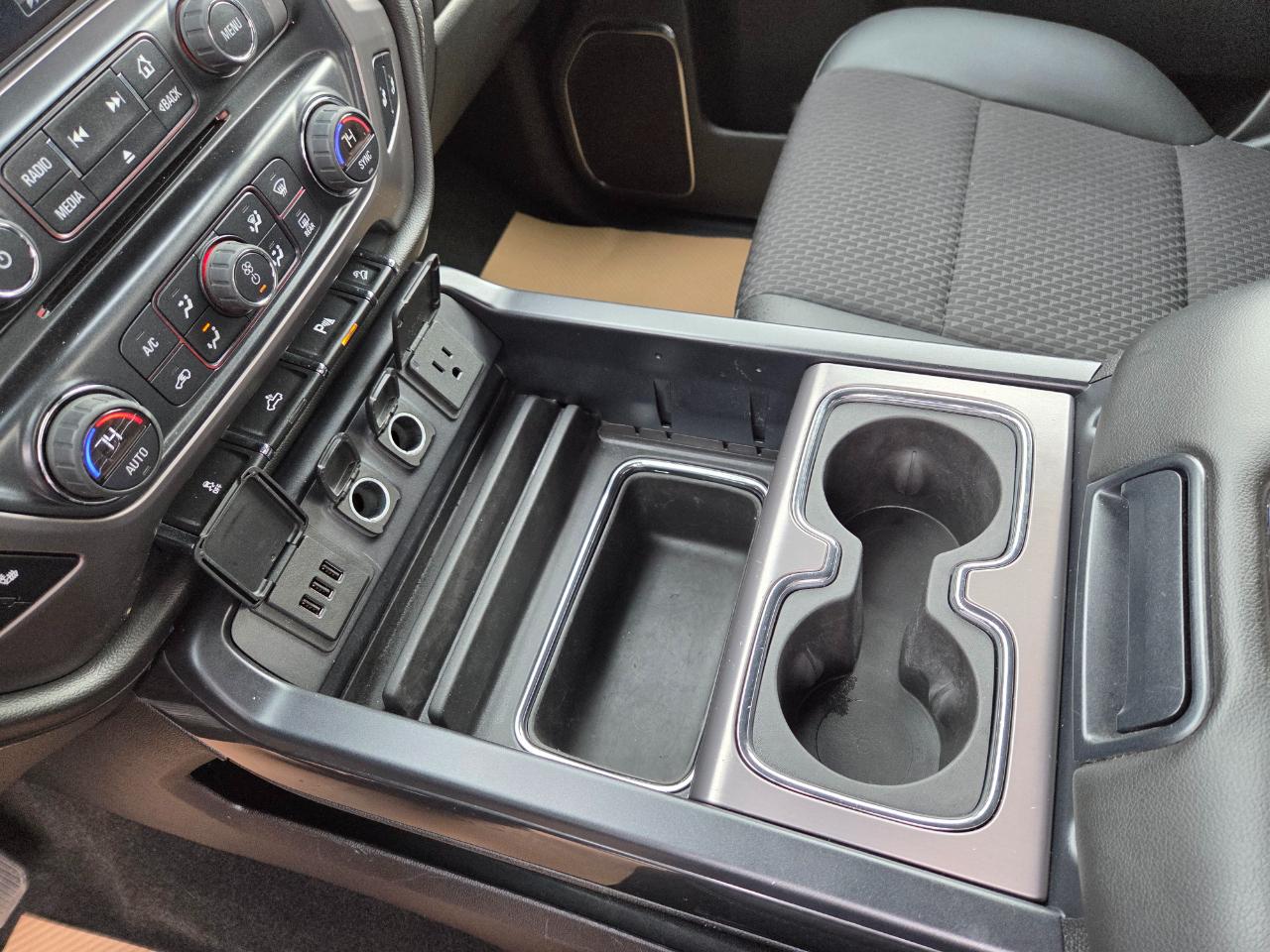 GMC Sierra 1500 SLE Crew Cab Long Box 4WD 2014