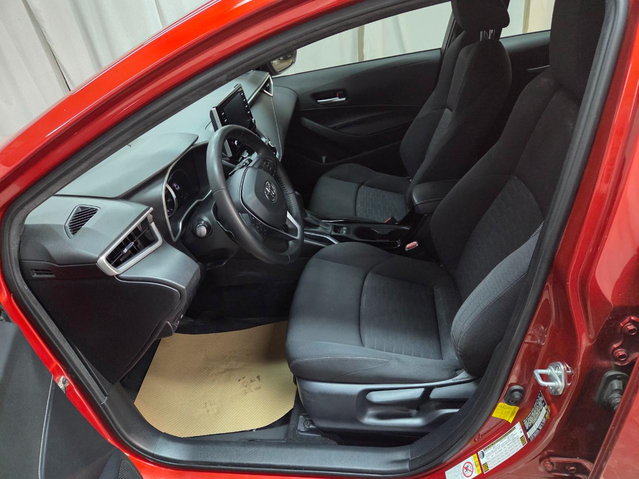 Toyota Corolla XLE CVT 2019