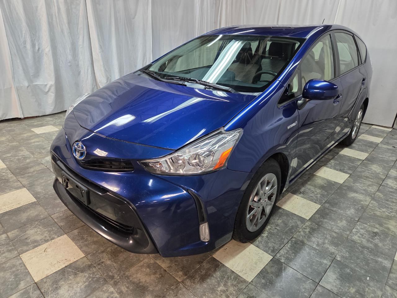 Toyota Prius V Three 2017