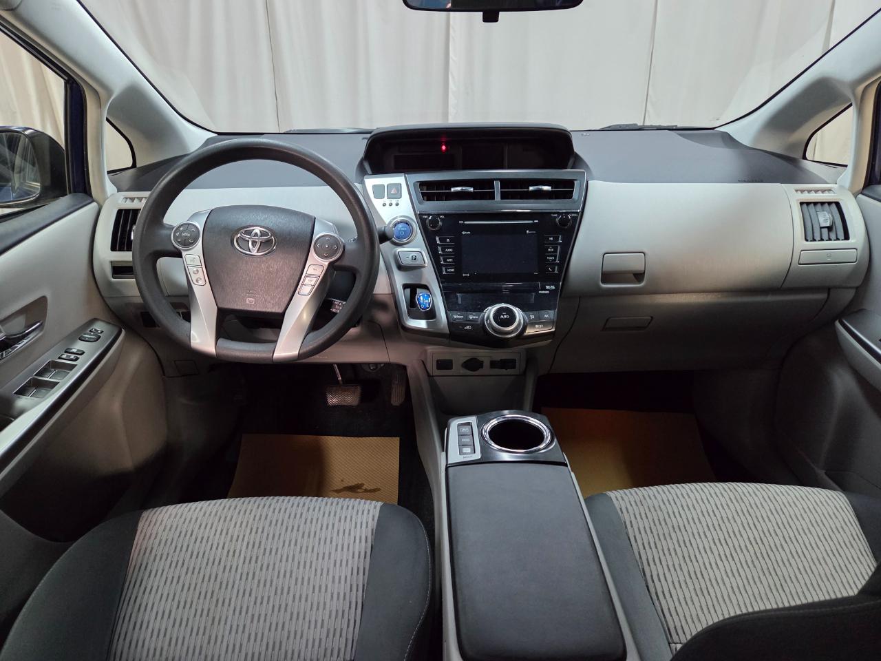 Toyota Prius V Three 2017