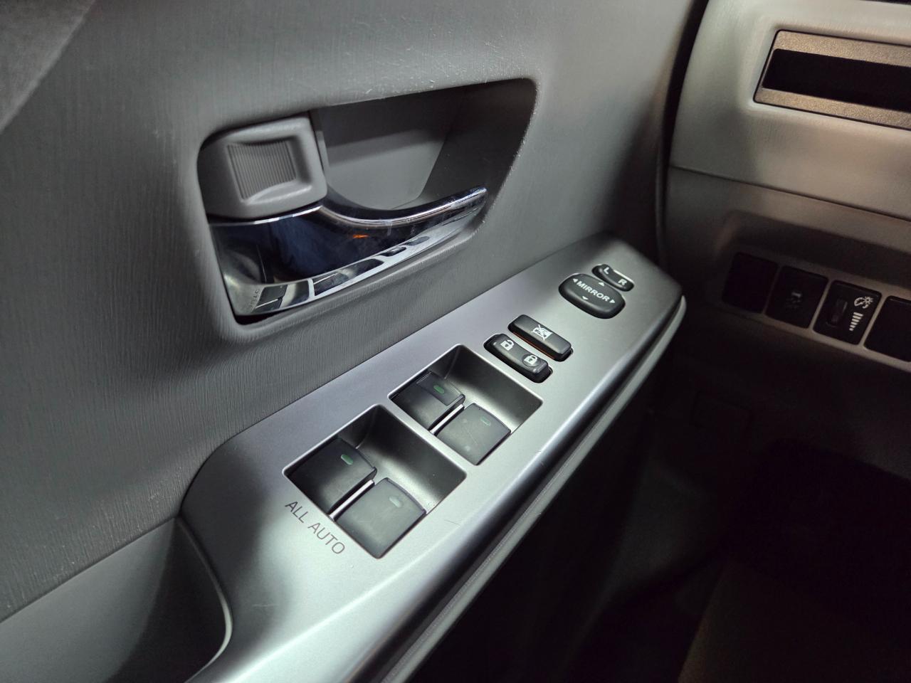 Toyota Prius V Three 2017