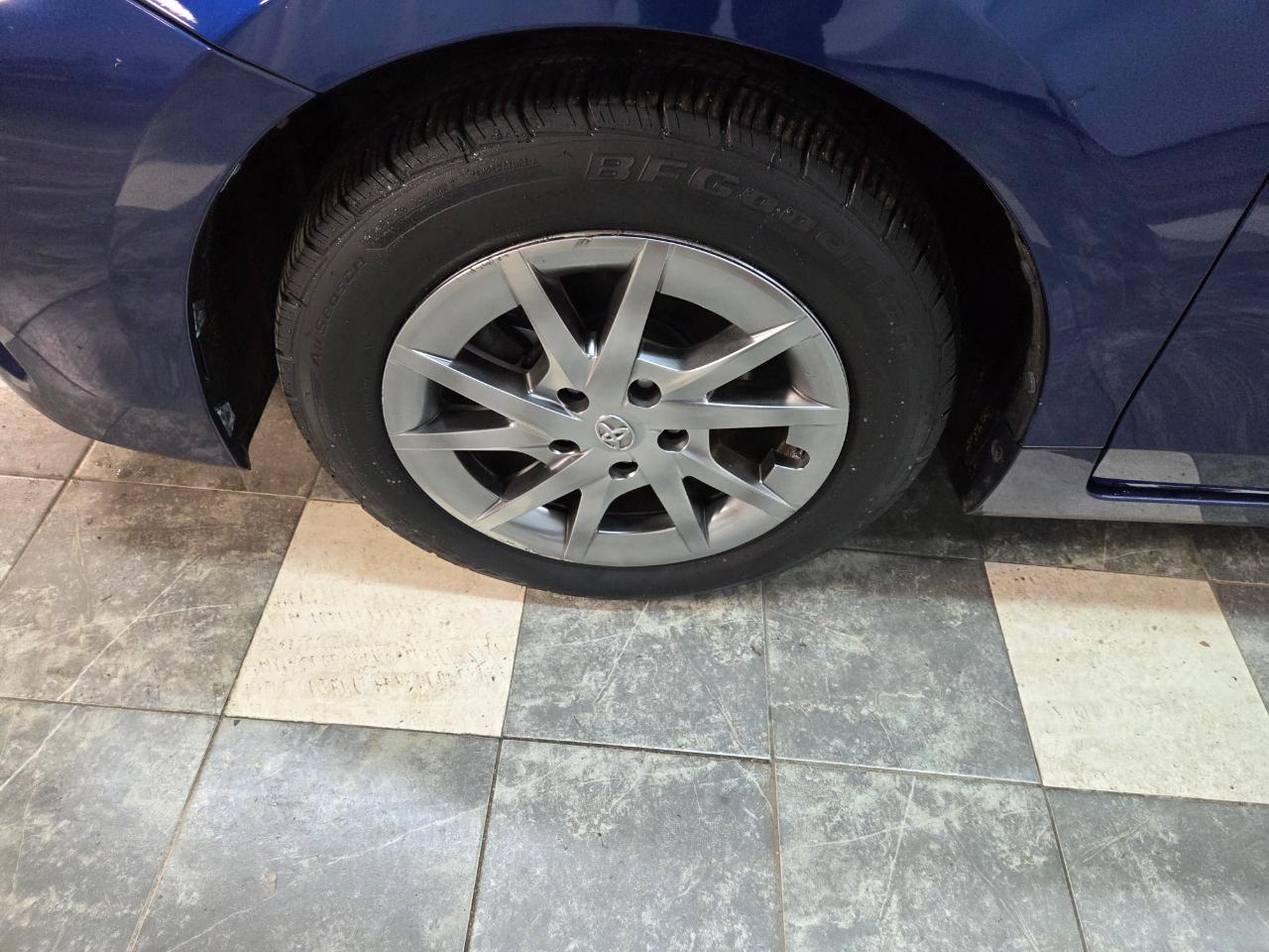 Toyota Prius V Three 2017