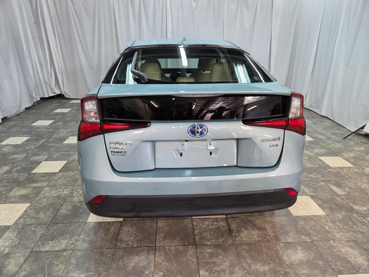 Toyota Prius XLE AWD-e 2019