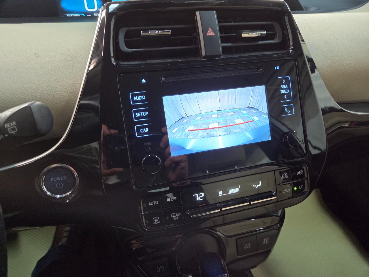 Toyota Prius XLE AWD-e 2019