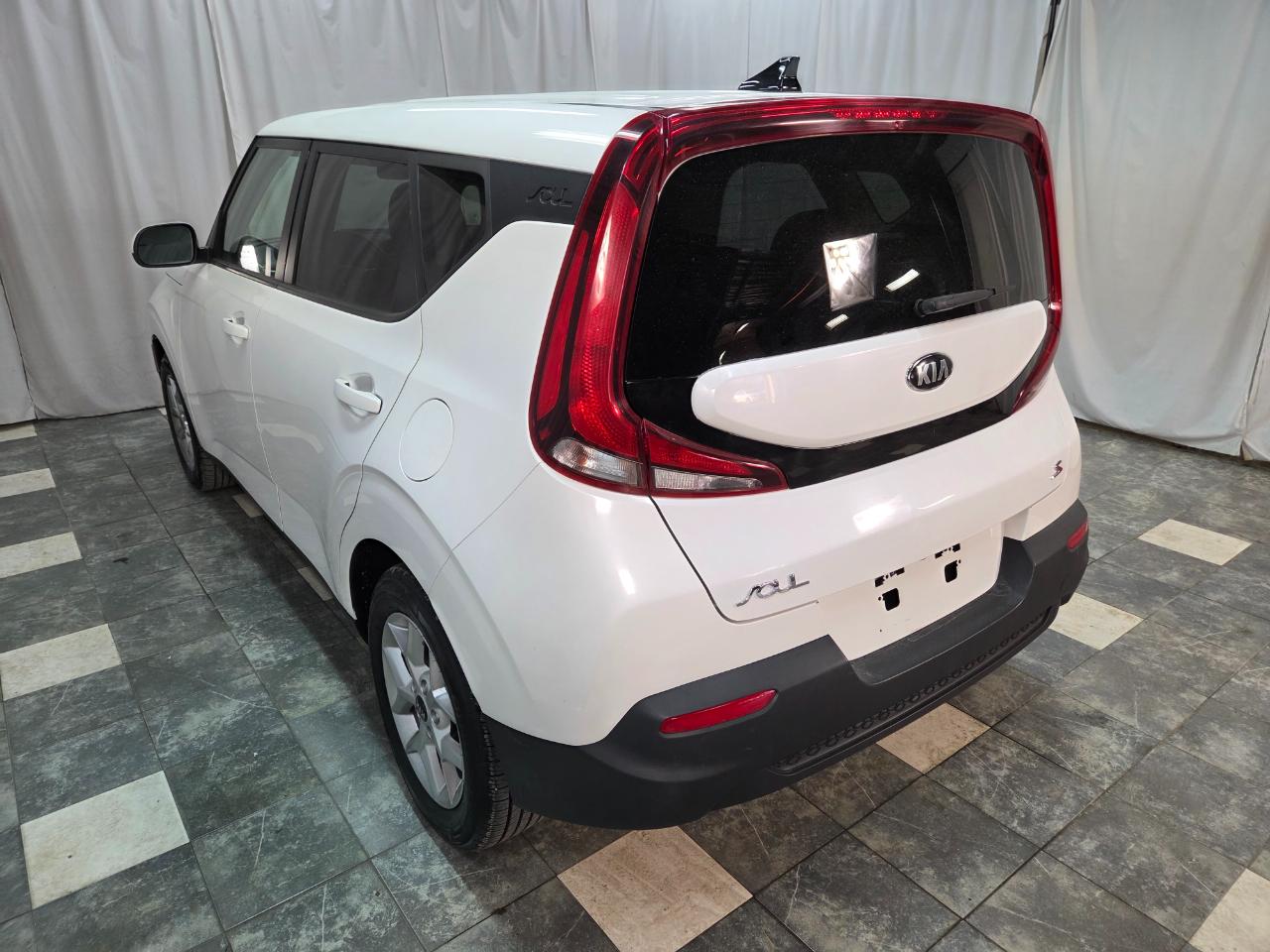 Kia Soul LX CVT 2020