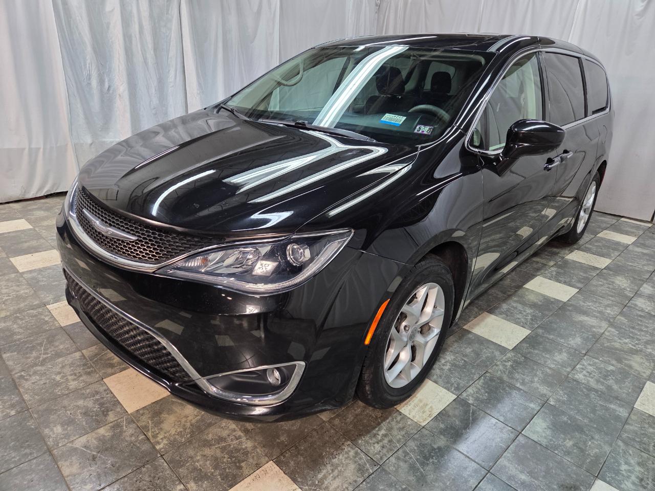 Chrysler Pacifica Touring Plus 2018