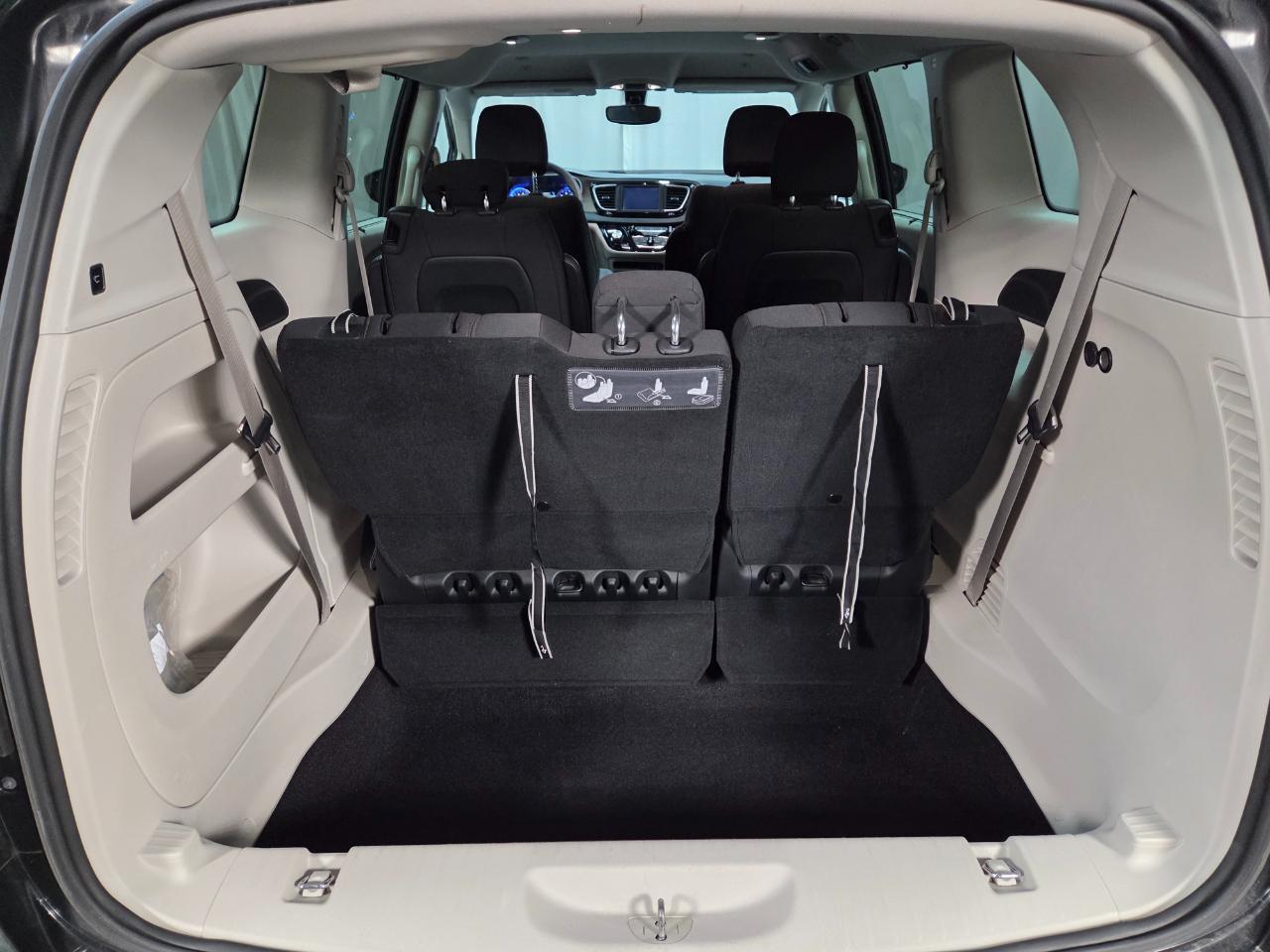 Chrysler Pacifica Touring Plus 2018