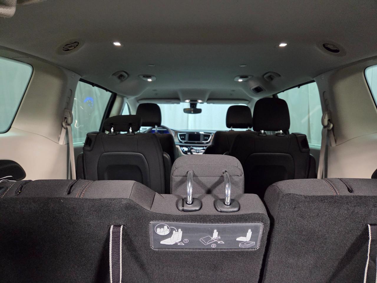 Chrysler Pacifica Touring Plus 2018