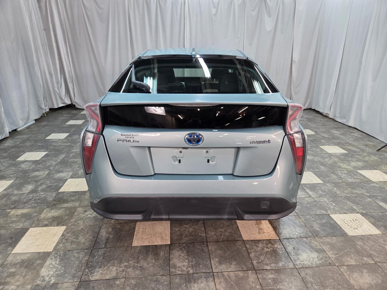 Toyota Prius Prius IV 2016