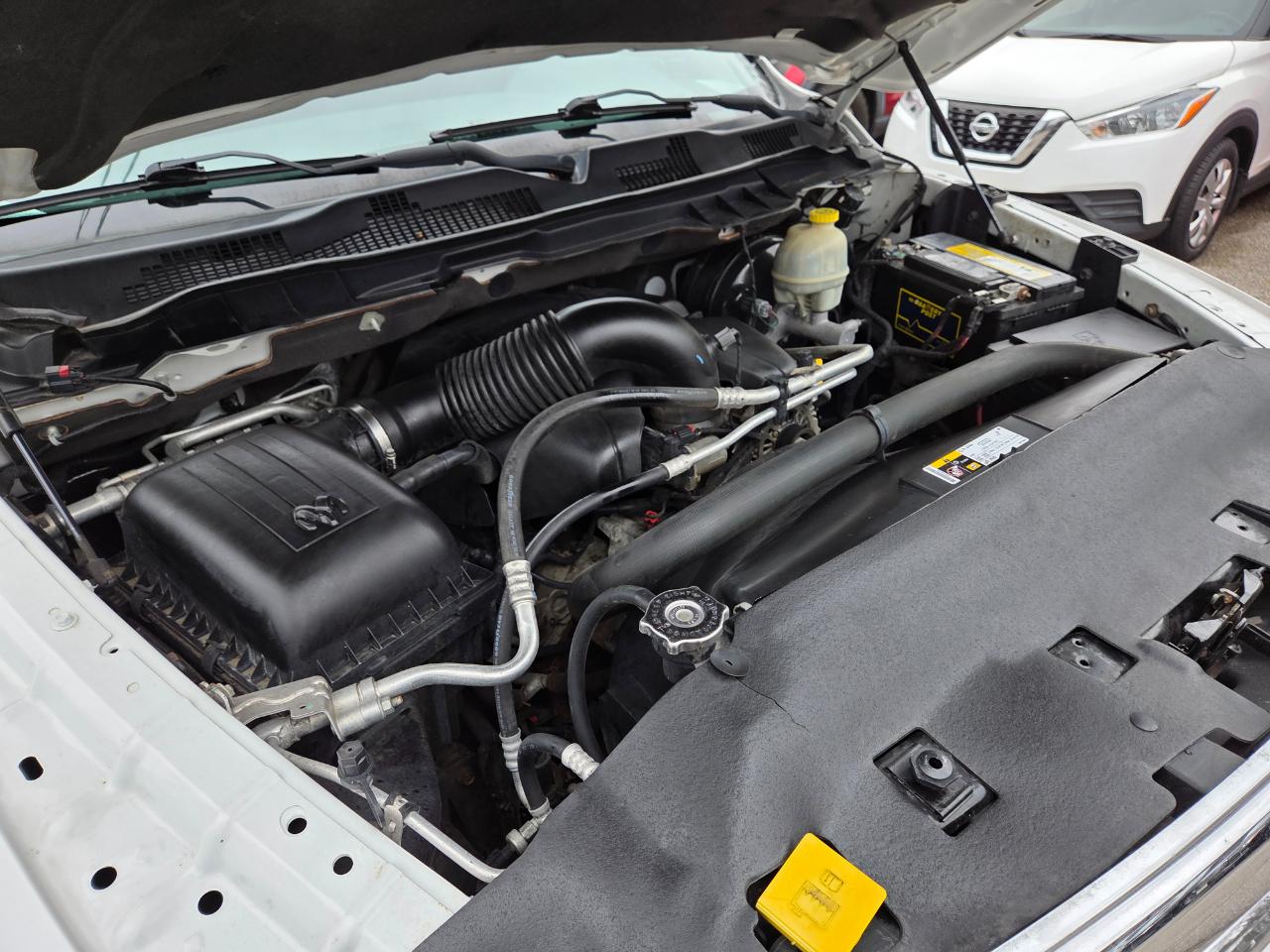 RAM 1500 Big Horn Crew Cab SWB 4WD 2014