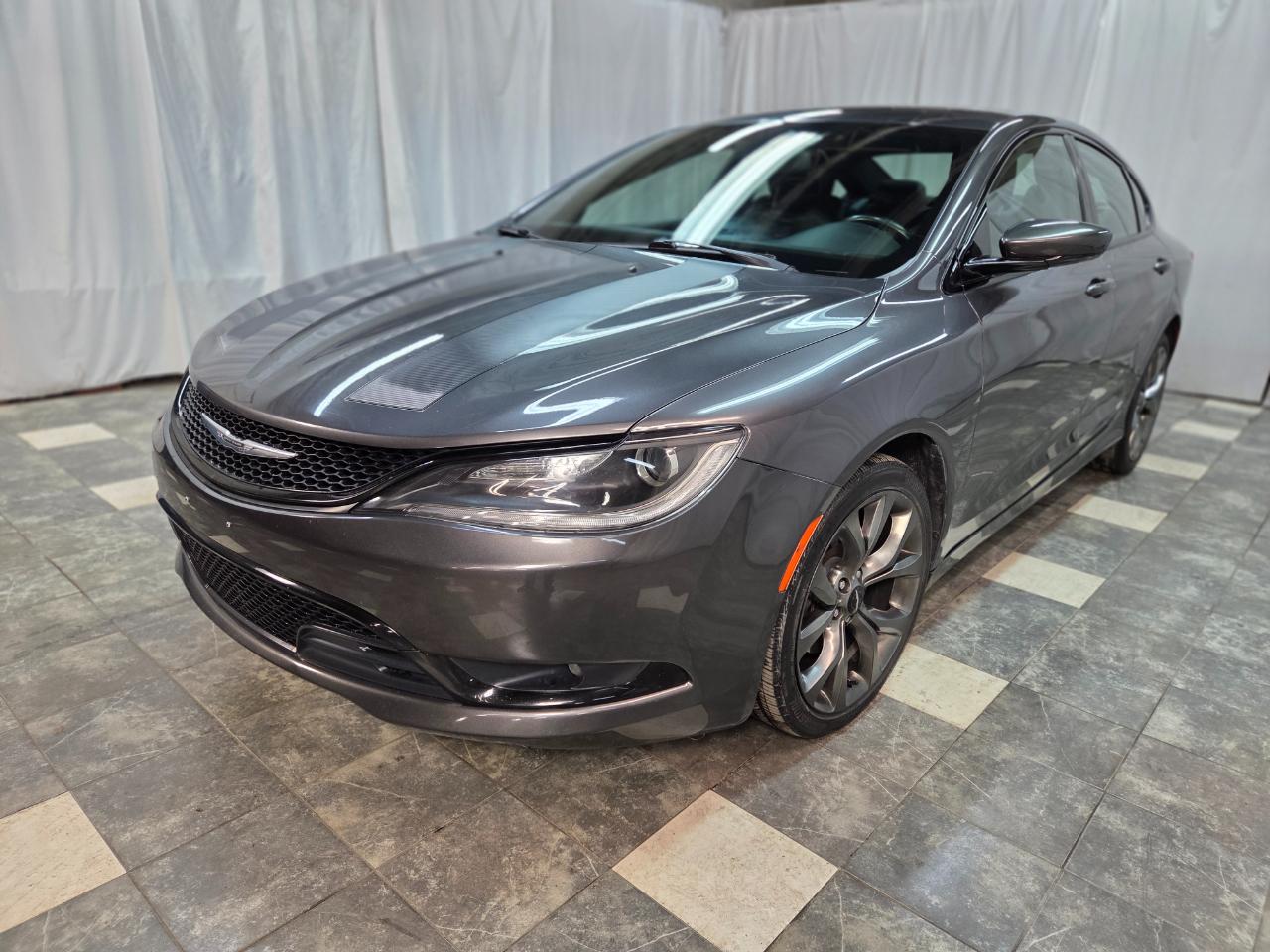 Chrysler 200 S AWD 2016