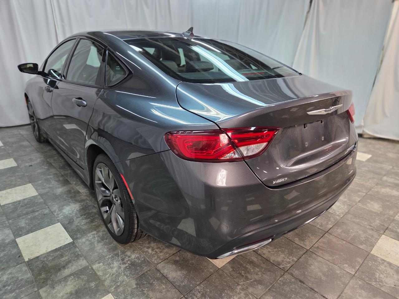 Chrysler 200 S AWD 2016