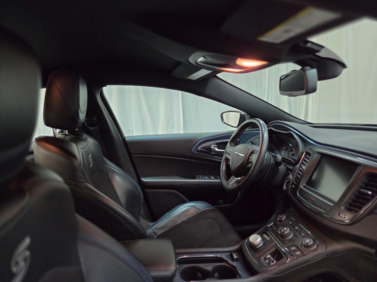 Chrysler 200 S AWD 2016