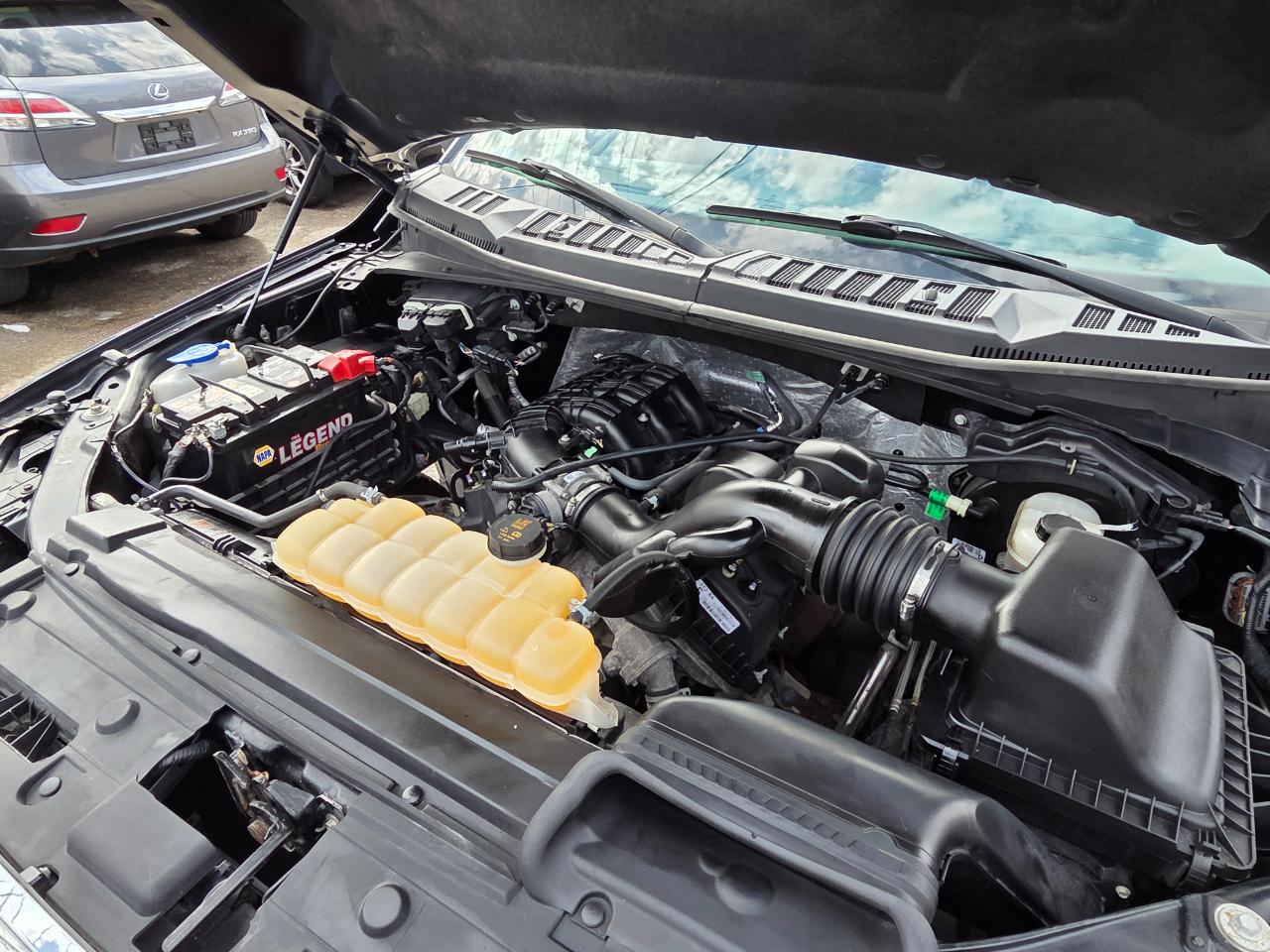 Ford F-150 4WD SuperCab 145" XLT 2017