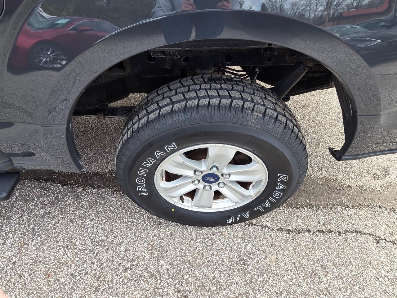 Ford F-150 4WD SuperCab 145" XLT 2017