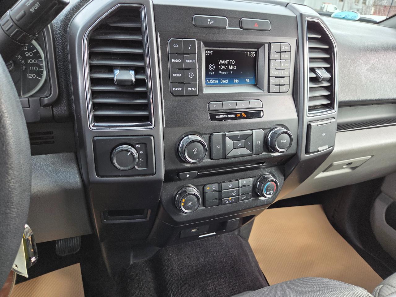 Ford F-150 4WD SuperCab 145" XLT 2017