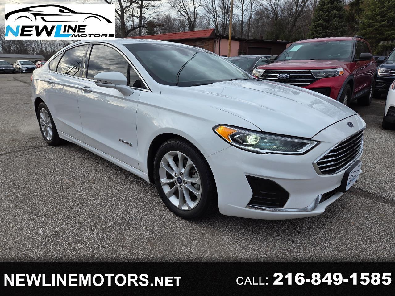 Ford Fusion Hybrid SEL 2019