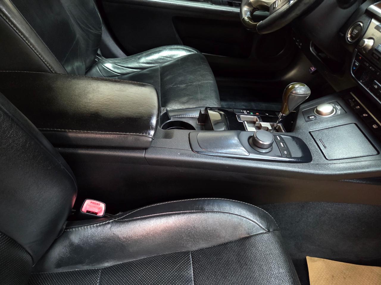 Lexus ES 350 Sedan 2013