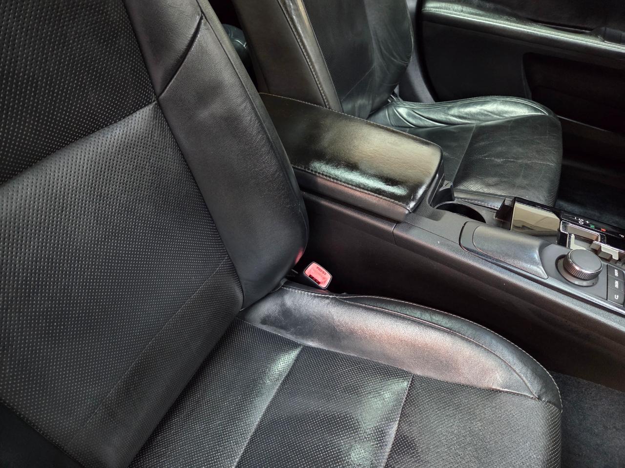 Lexus ES 350 Sedan 2013