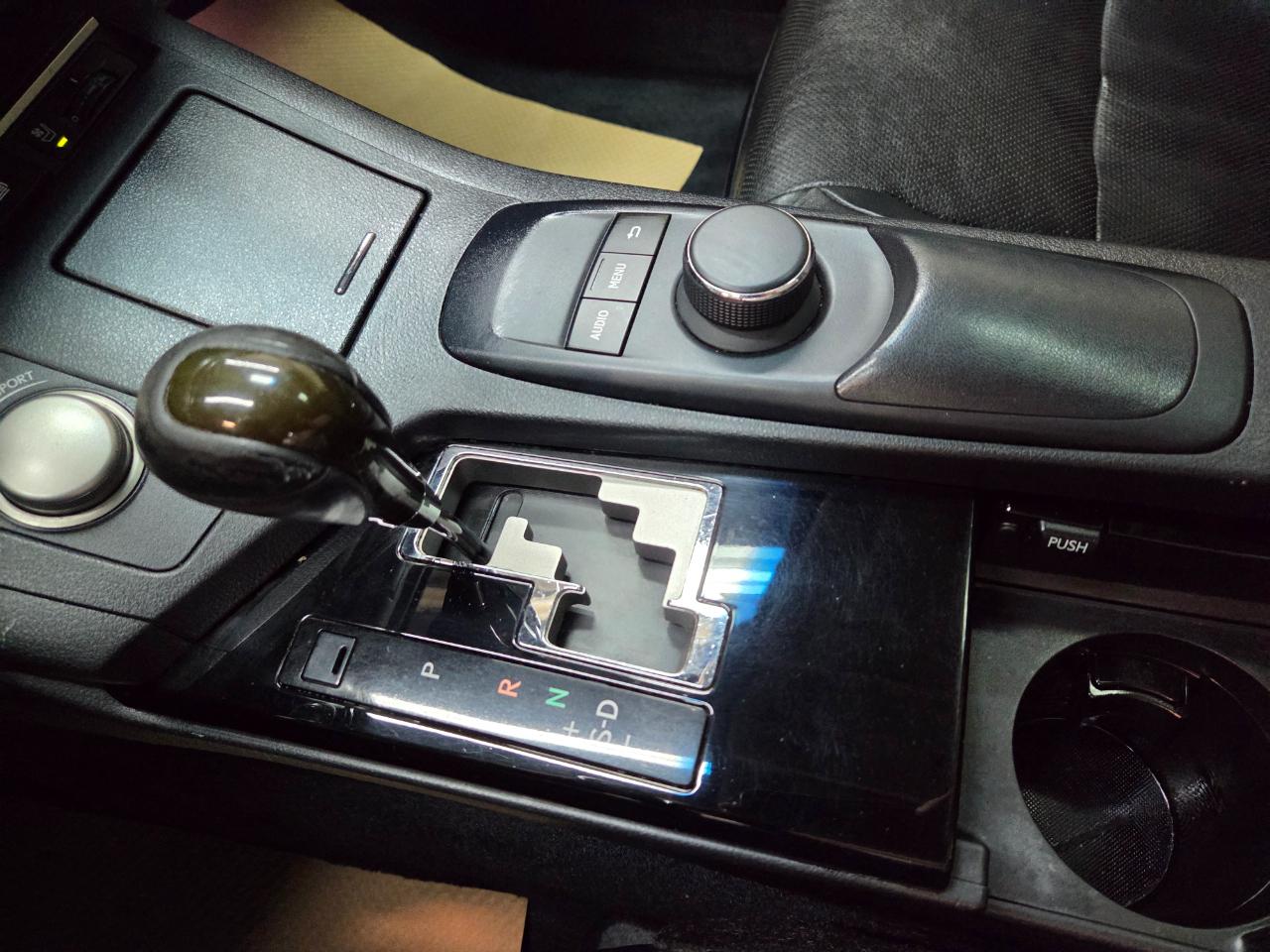 Lexus ES 350 Sedan 2013