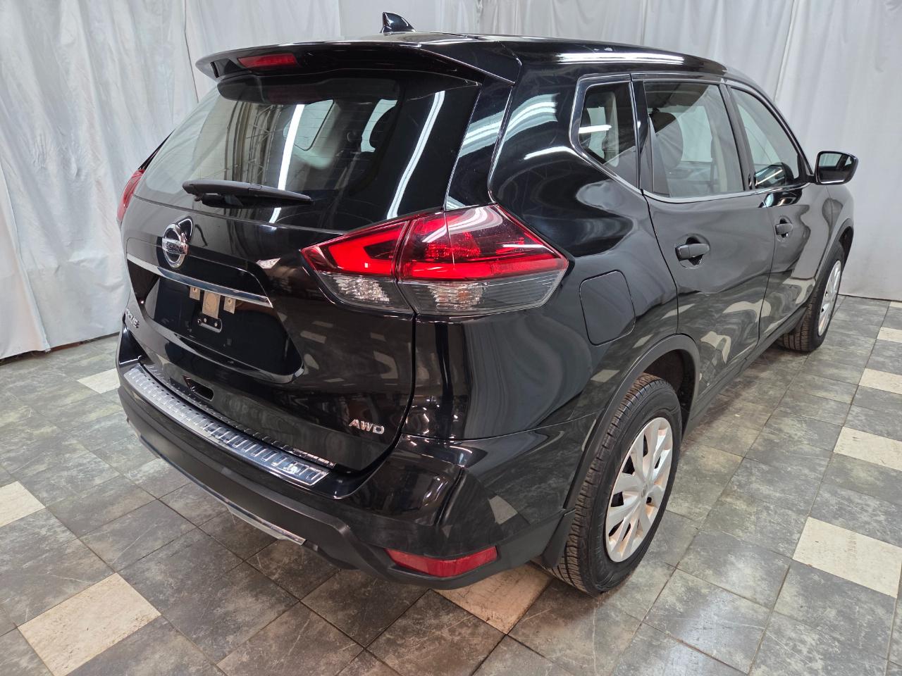 Nissan Rogue SV AWD 2018