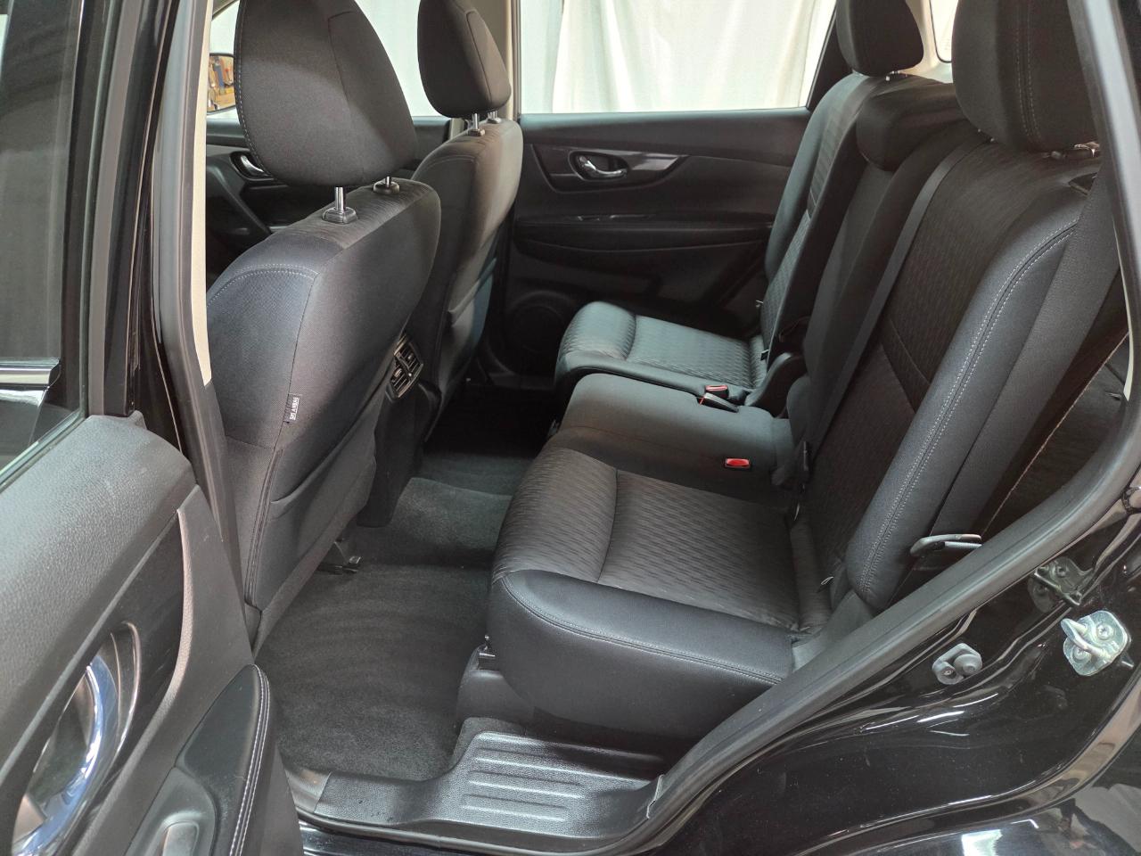 Nissan Rogue SV AWD 2018