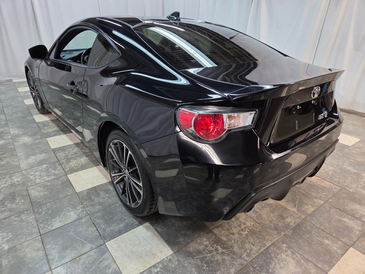 Scion FR-S 6MT 2016