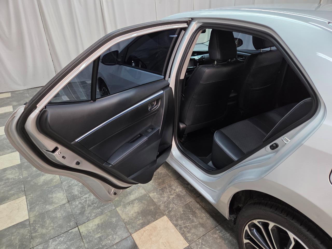 Toyota Corolla S Premium CVT 2016