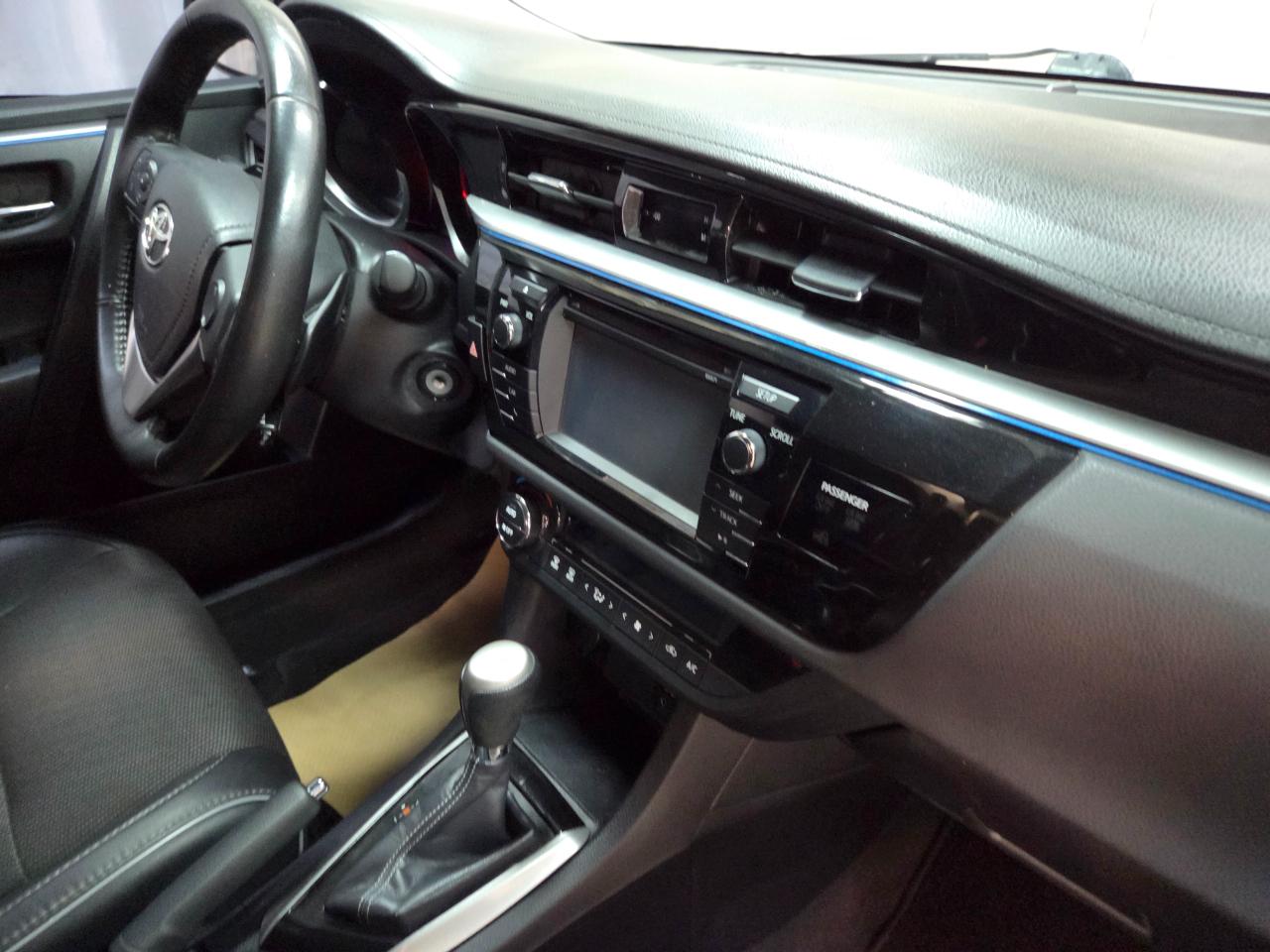 Toyota Corolla S Premium CVT 2016