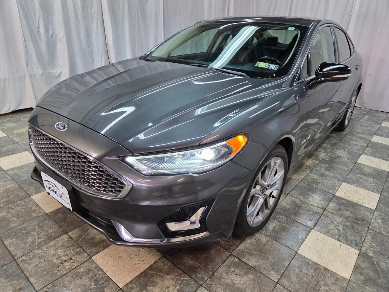 Ford Fusion Hybrid Titanium 2019