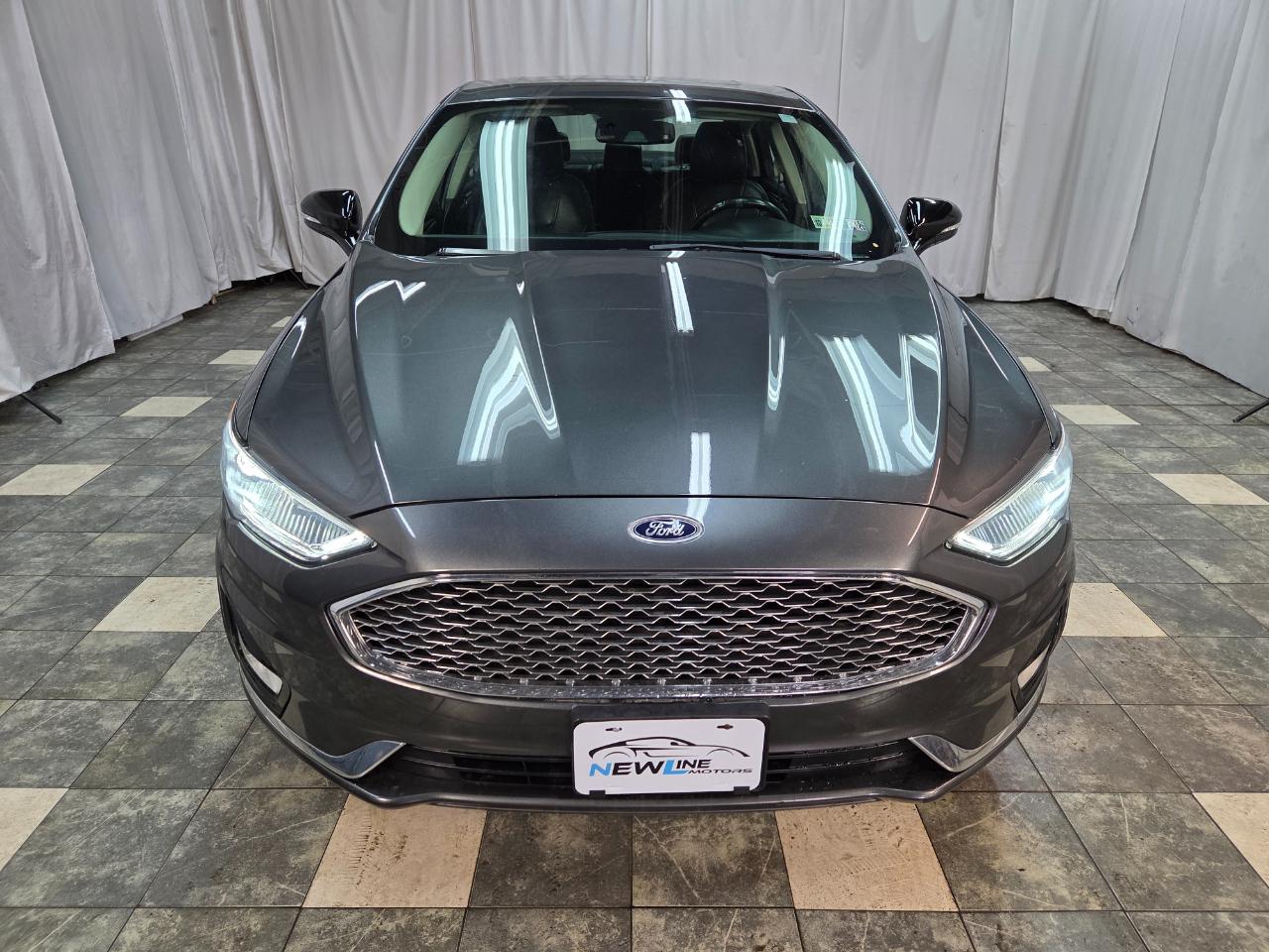 Ford Fusion Hybrid Titanium 2019