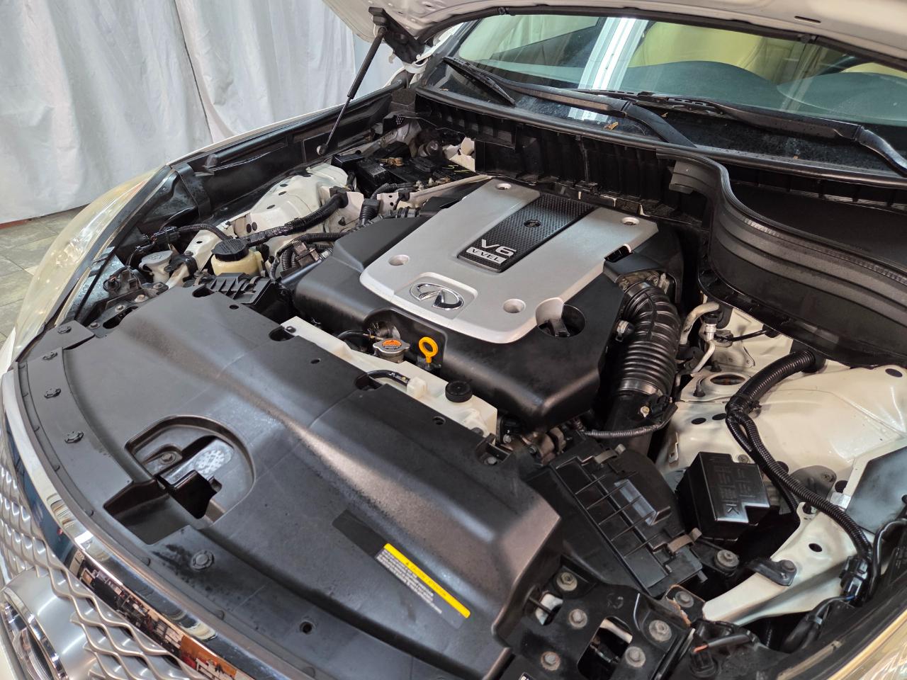 Infiniti QX50 Base AWD 2017