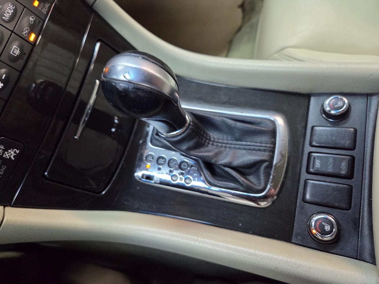 Infiniti QX50 Base AWD 2017