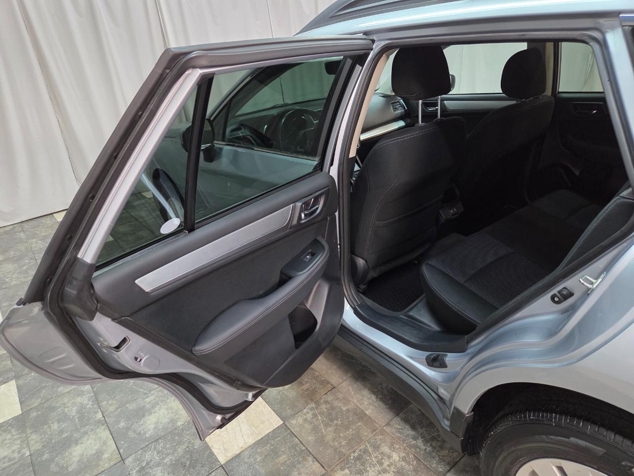 Subaru Outback 2.5i Premium 2019