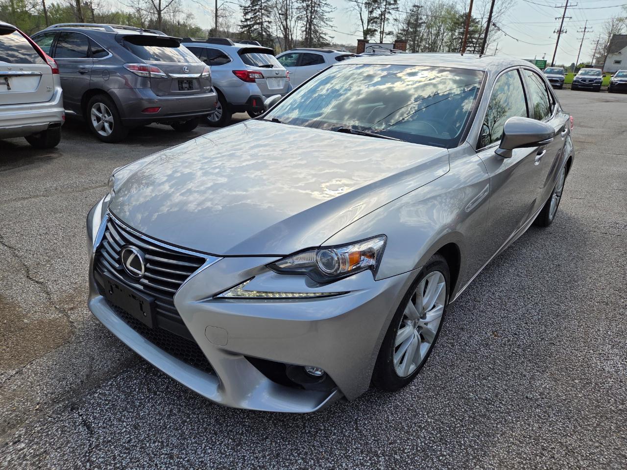 Lexus IS 300 AWD 2016
