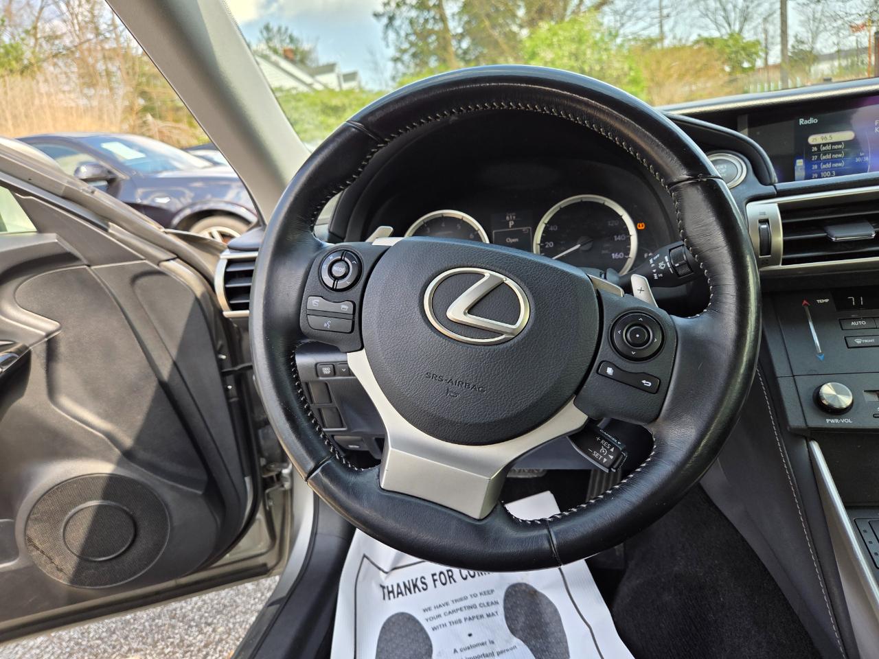 Lexus IS 300 AWD 2016