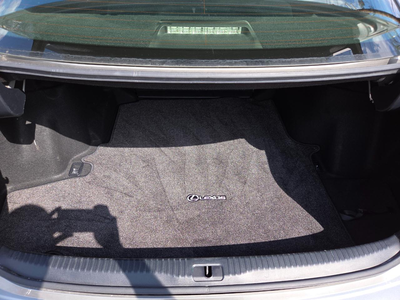 Lexus IS 300 AWD 2016