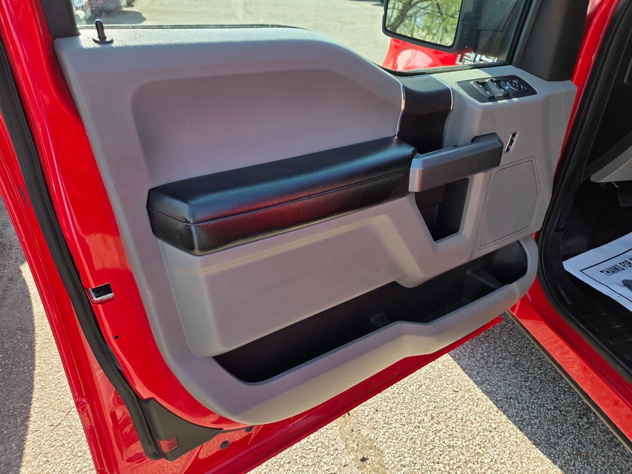 Ford F-150 4WD SuperCab 145" XLT 2018