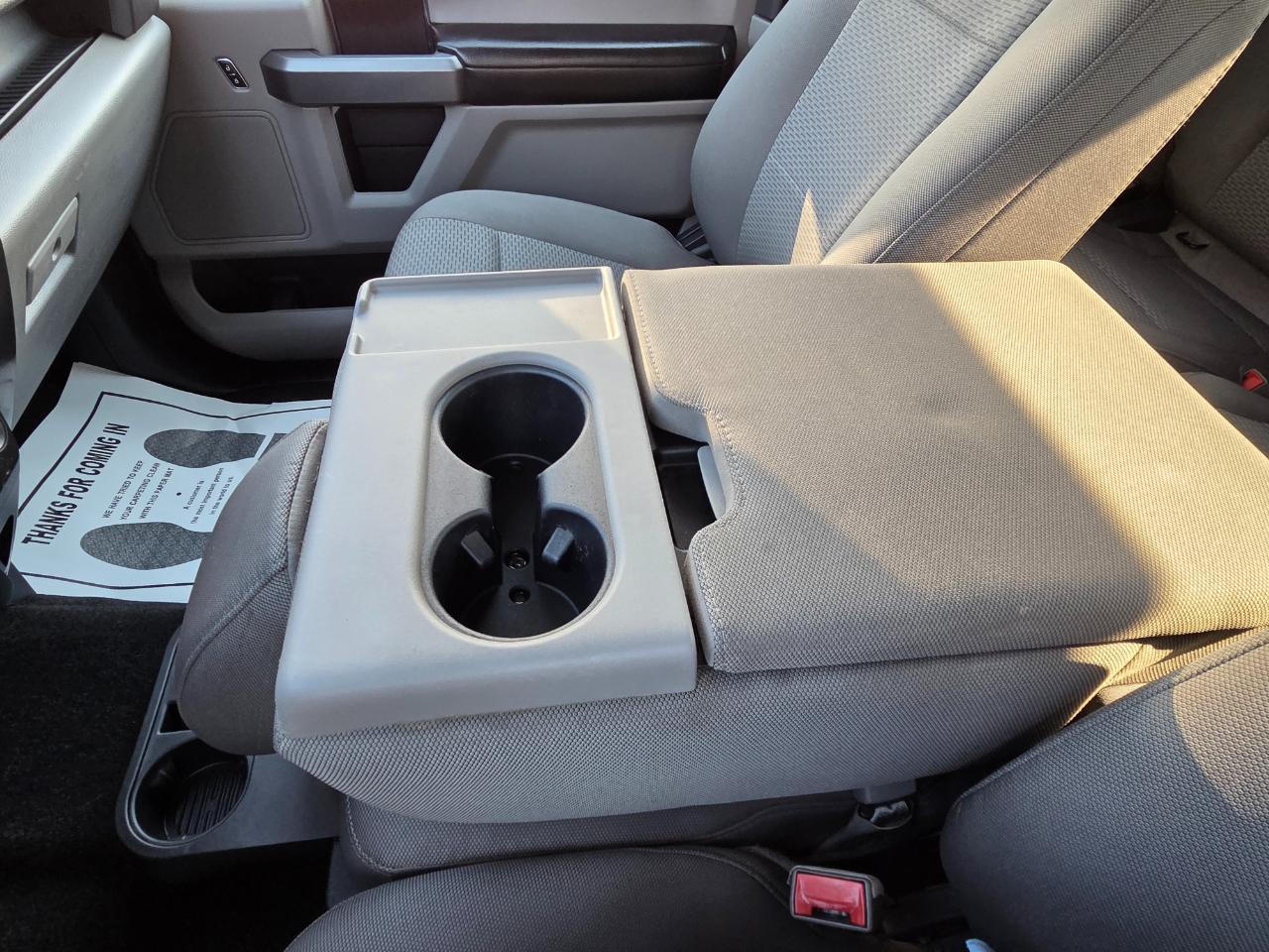 Ford F-150 4WD SuperCab 145" XLT 2018