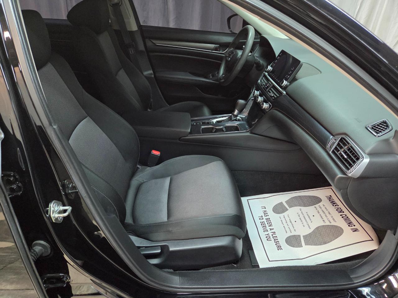 Honda Accord LX CVT 2020