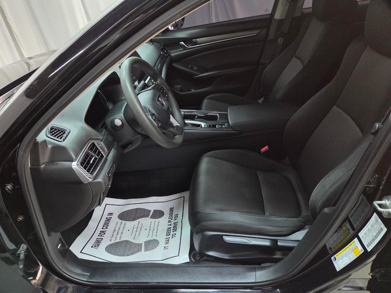 Honda Accord LX CVT 2020