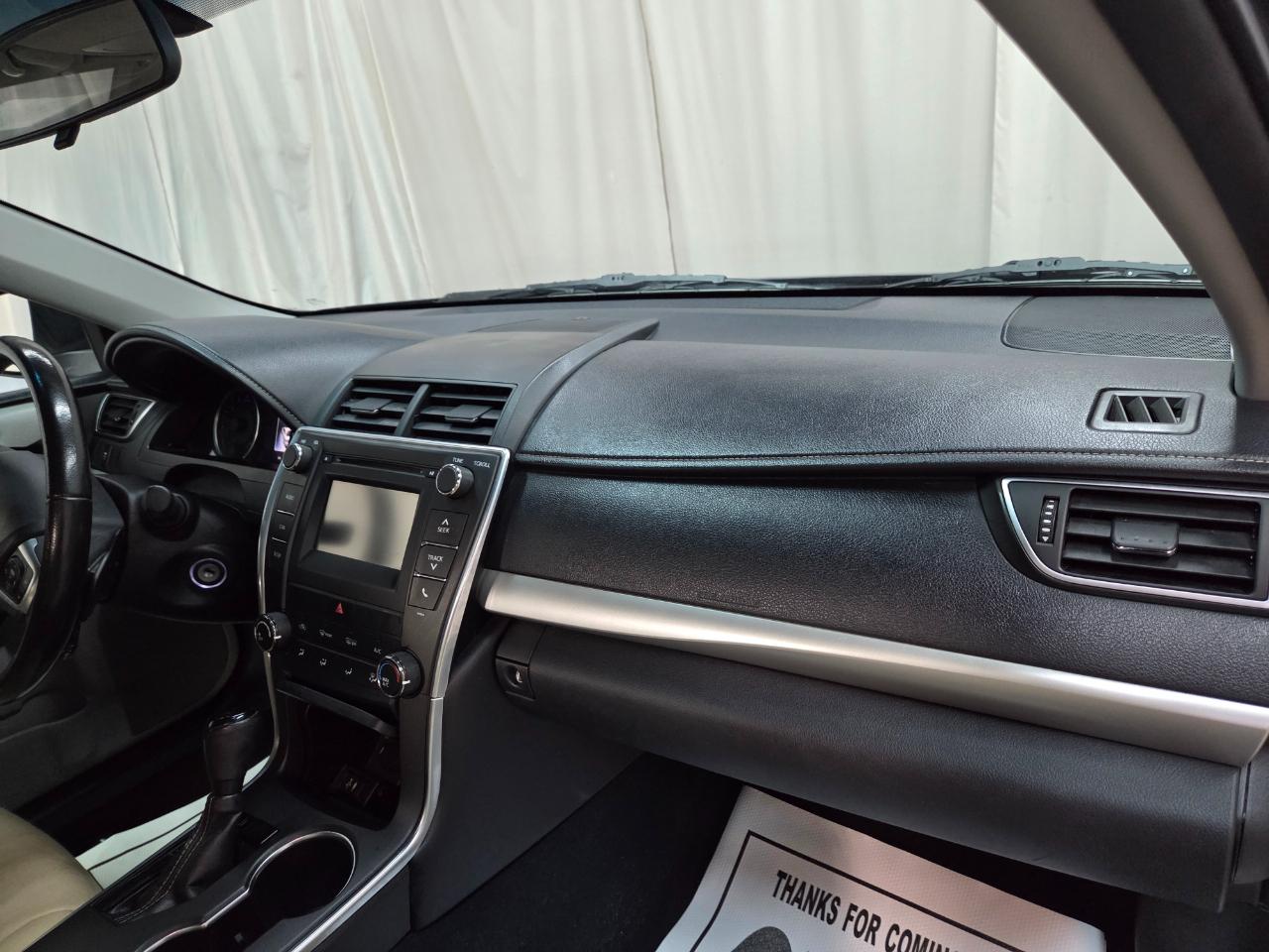 Toyota Camry XLE 2016