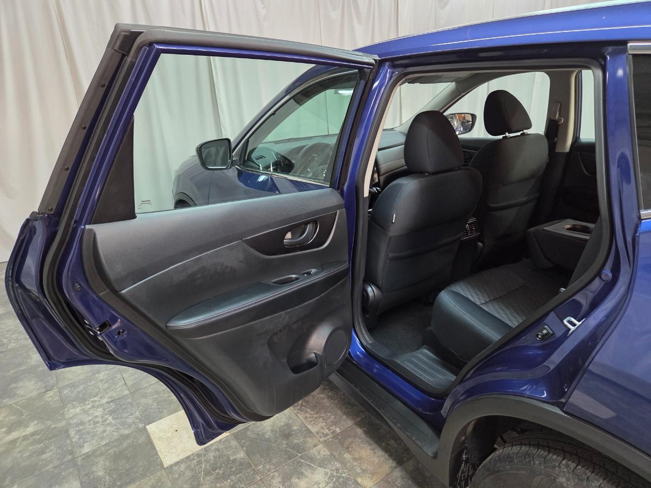 Nissan Rogue S AWD 2019