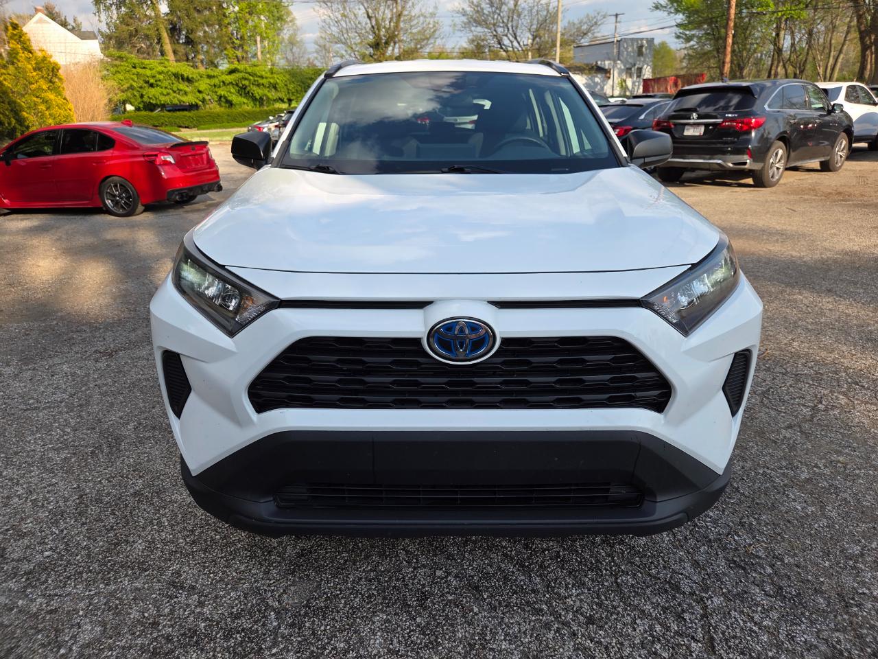Toyota RAV4 Hybrid LE 2021