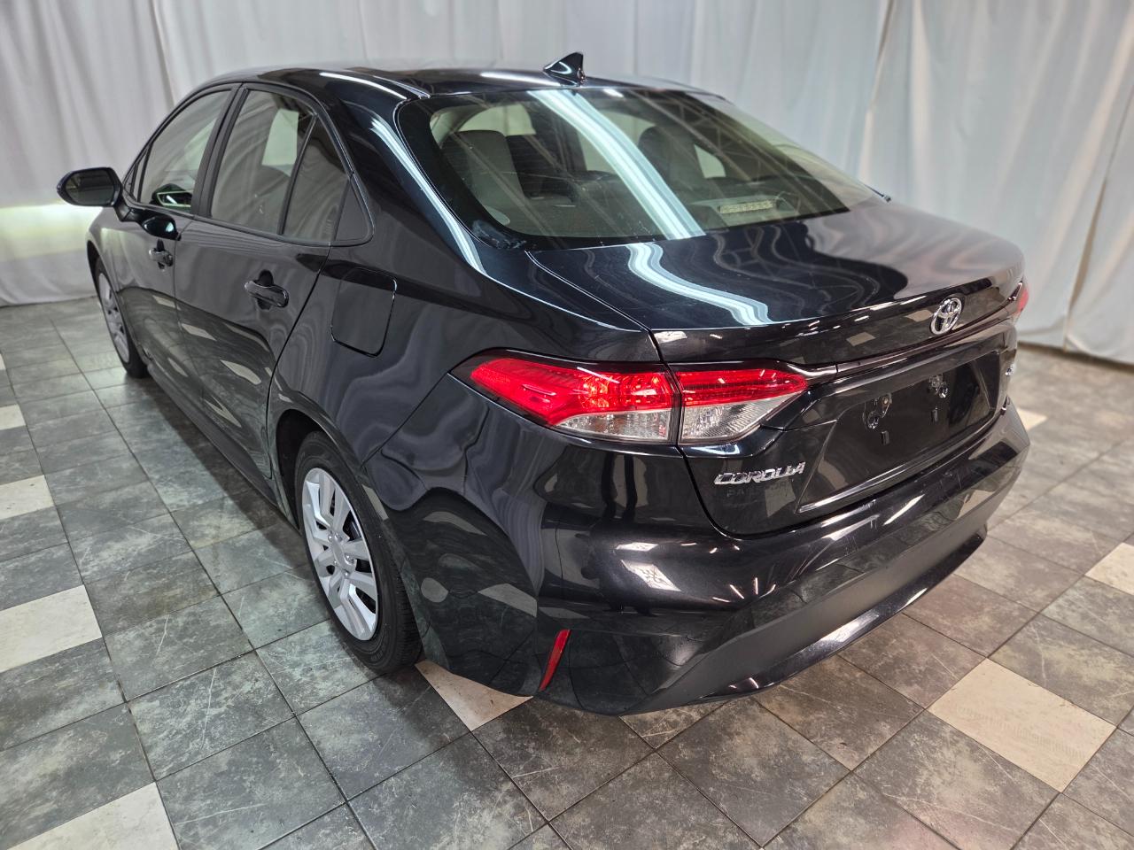 Toyota Corolla LE 2020
