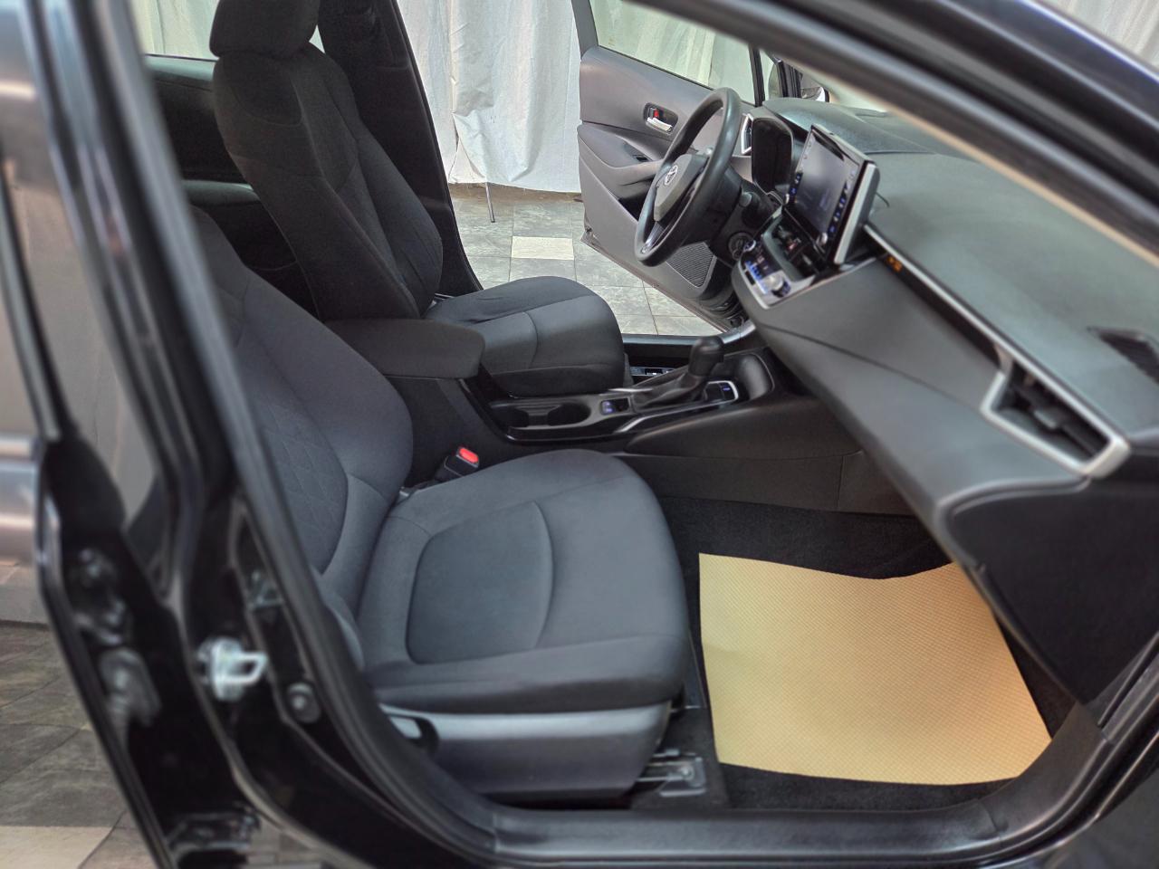 Toyota Corolla LE 2020