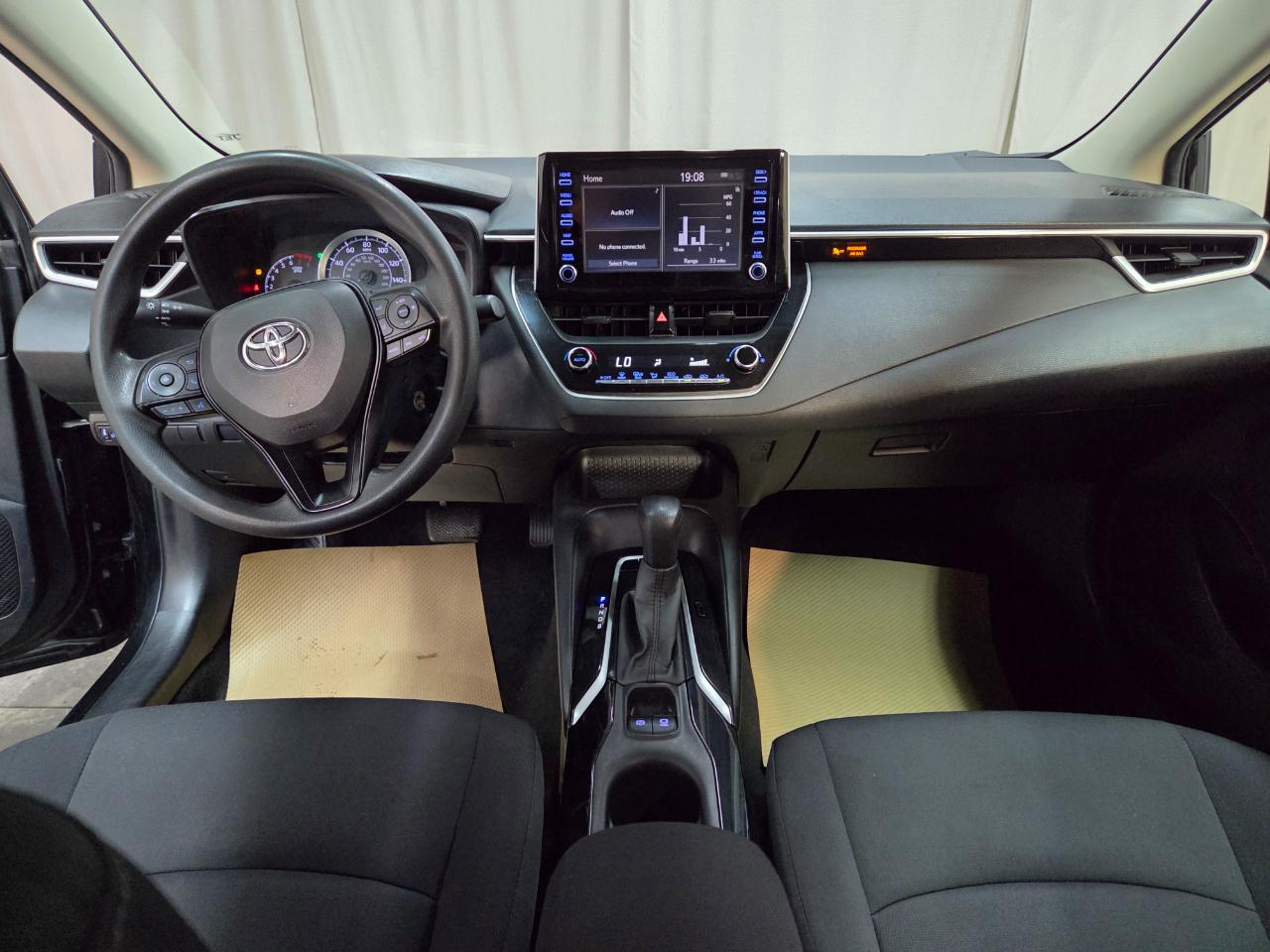 Toyota Corolla LE 2020