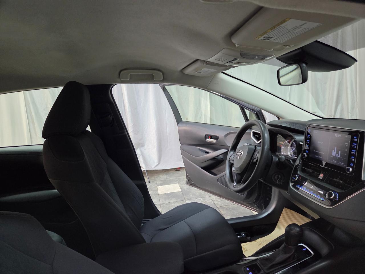 Toyota Corolla LE 2020