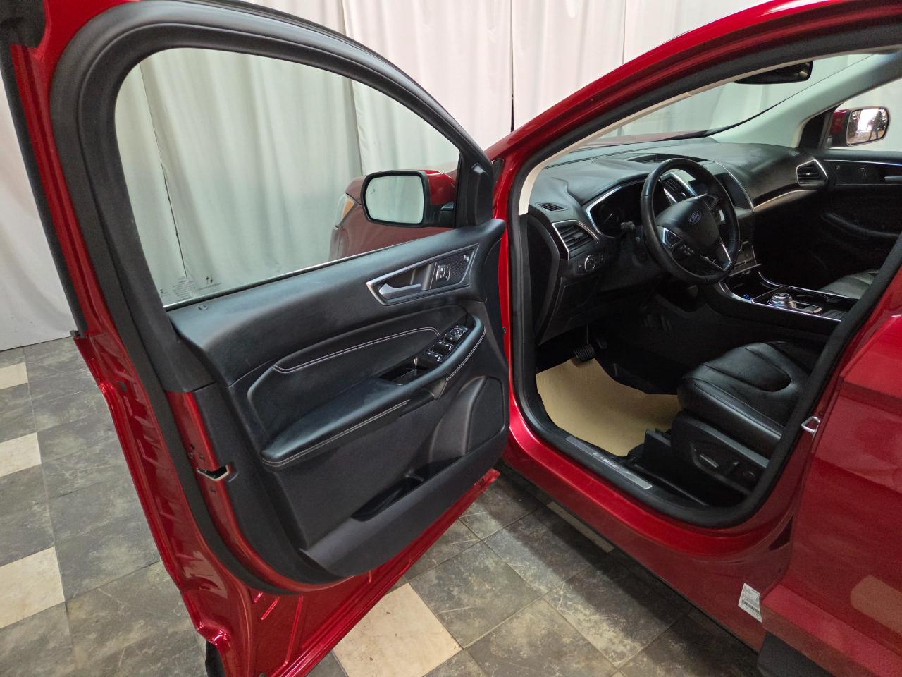 Ford Edge Titanium AWD 2020