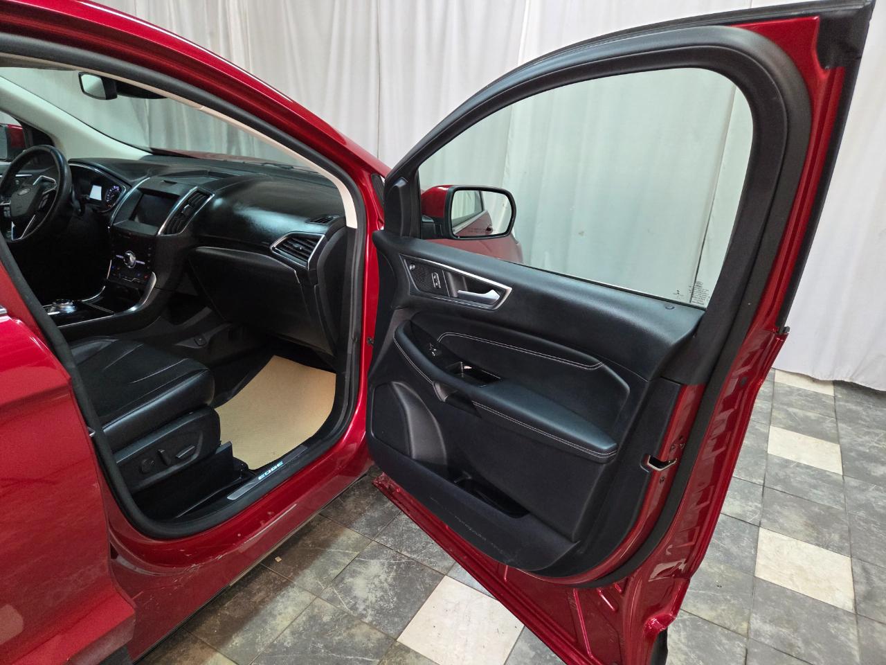 Ford Edge Titanium AWD 2020